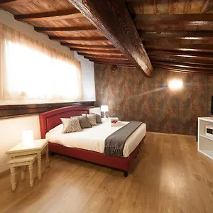 https://la-porta-del-paradiso.it-tuscanyhotel.com